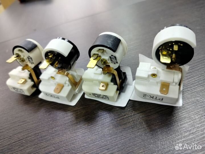 Запчасти на холодильник новые