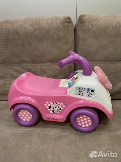 Машинка каталка толокар для девочки