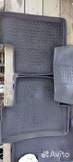 Автомобильные коврики на nissan x-trail