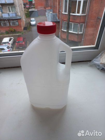 Канистра пластиковая 2 литра