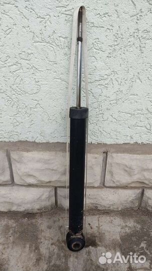 Задний амортизатор renault logan