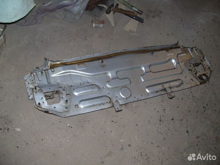 Форд фокус 1 панель задняя