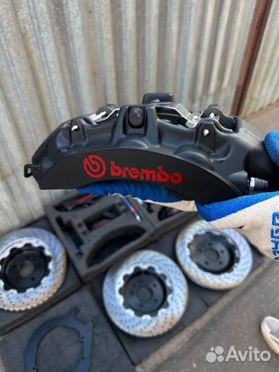 Тормоза. Тормозная система Brembo