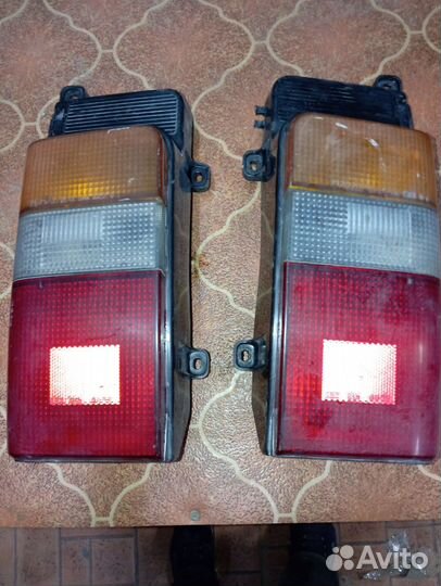 Задние фонари тойота таун айс 1985 г