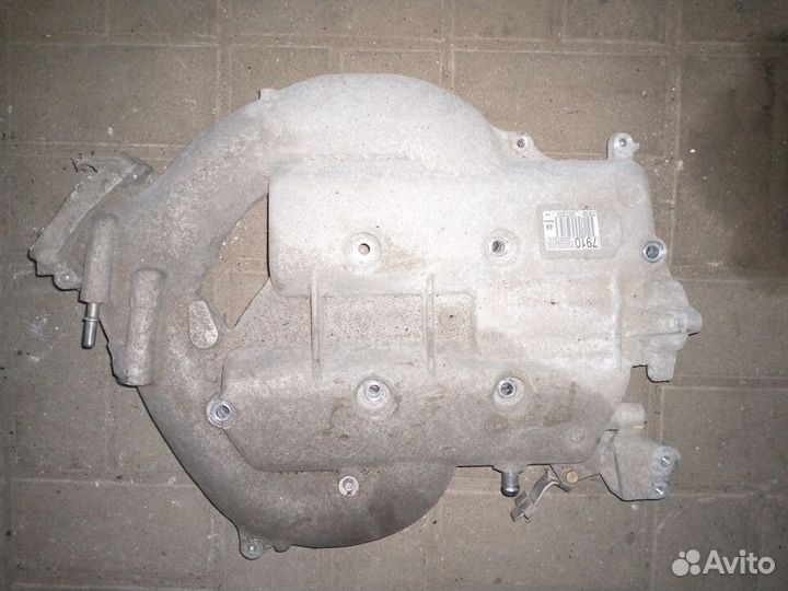 Впускной коллектор Chevrolet Captiva с100