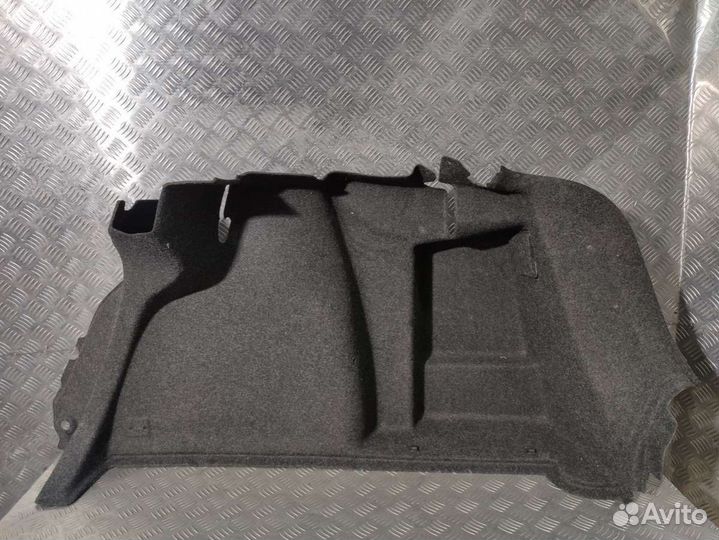 Обшивка багажника Volkswagen Jetta 6 1.4 5C6867428