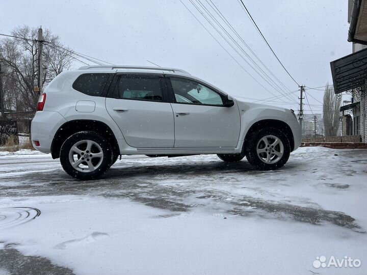 Nissan Terrano 2.0 AT, 2015, 65 000 км