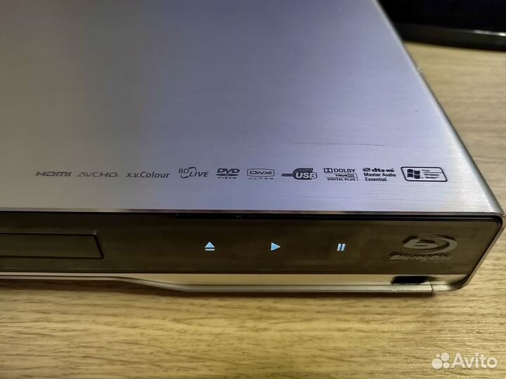 Blu-ray плеер Philips BDP7500SL/51