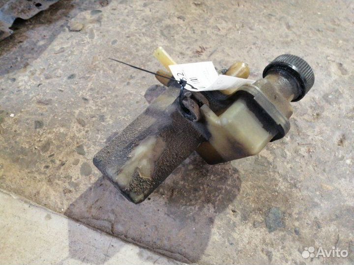 Бачок гидроусилителя руля Mazda 3 BK Z6 2006