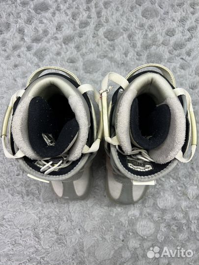 Ботинки для сноуборда 35eur Crazy Creek