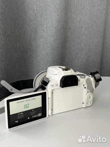Фотоаппарат Canon 200d 18-55 kit