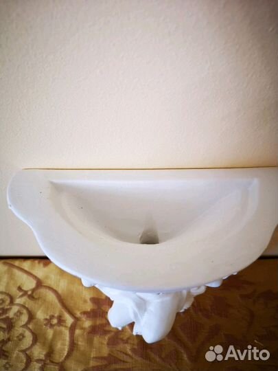 Навесное кашпо ангел