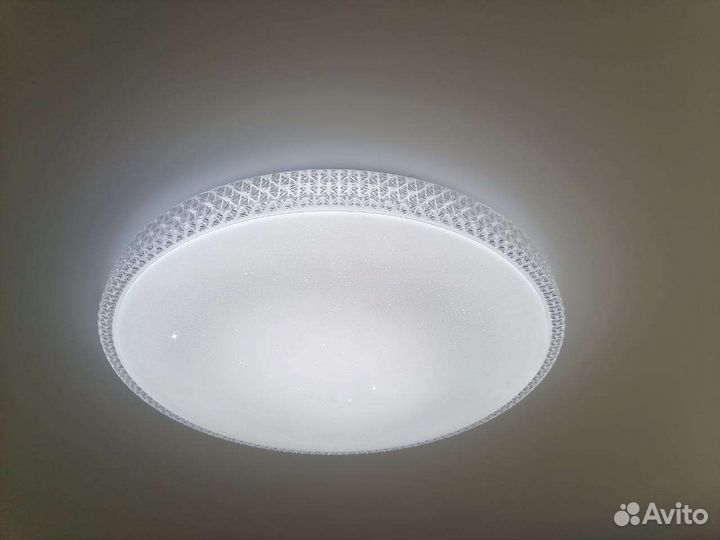 Светодиодный потолочный светильник