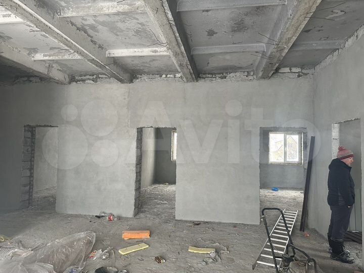 Дом 346 м² на участке 13 сот.