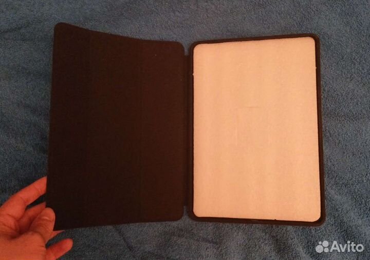 Чехол на iPad 10 2