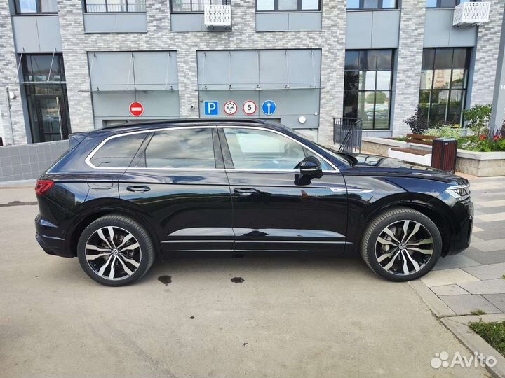 Volkswagen Touareg 3.0 AT, 2018, 91 300 км