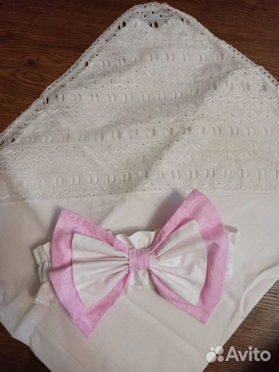 Уголок и бант на выписку