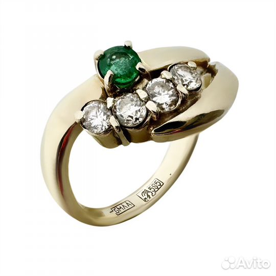 Золотое кольцо с бриллиантами