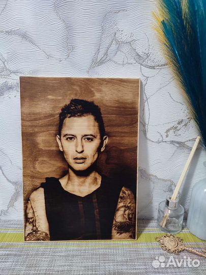 Выжигание портретов на дереве,постер