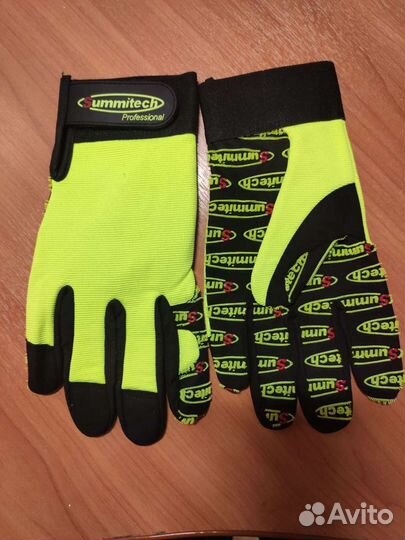 Перчатки защитные