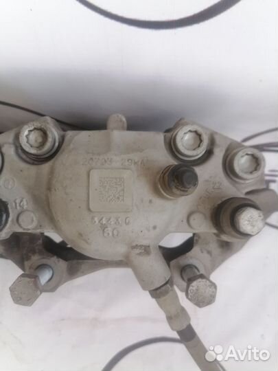 Суппорта передние mercedes 212