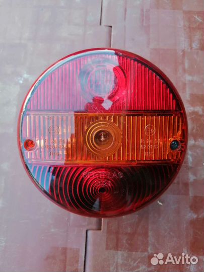 Задний фонарь