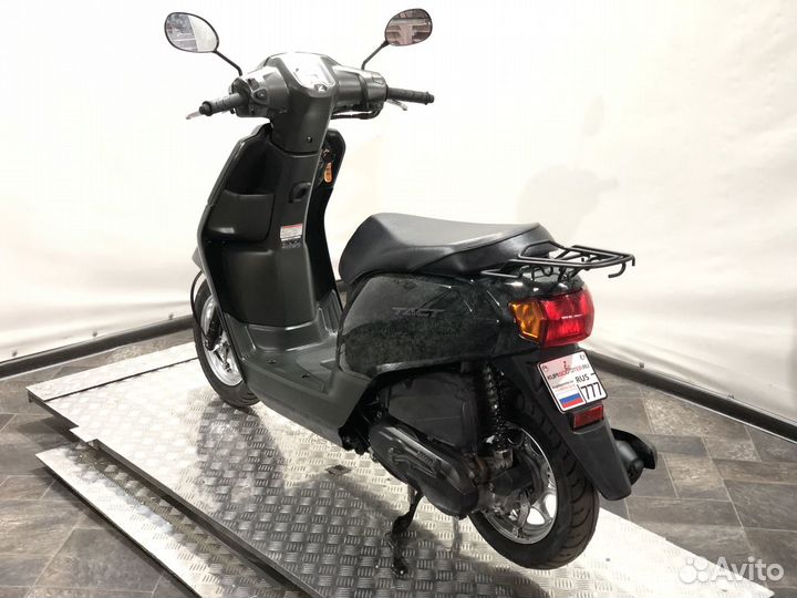 Скутер Honda Tact