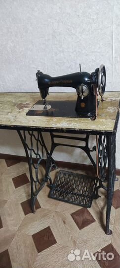 Швейная машина Подольск