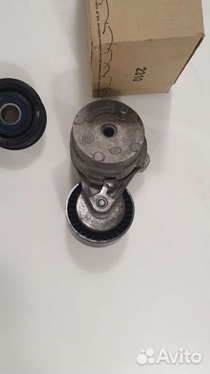 Комплект Натяжной ролик 059903133j 3.0 tdi cdud