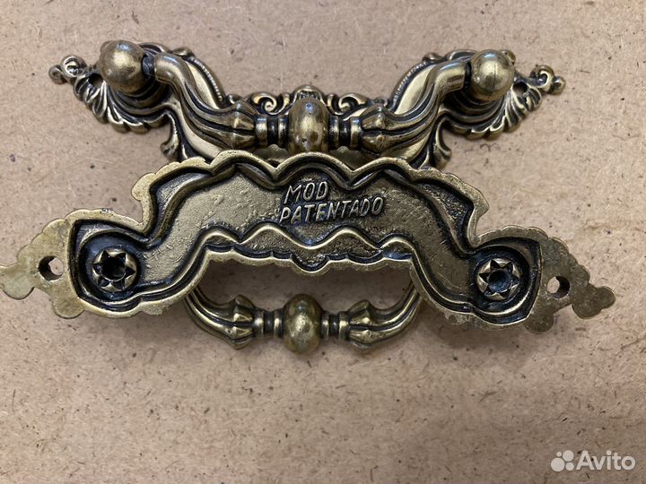 Мебельные бронзовые ручки