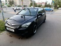 Hyundai i30 1.6 MT, 2010, битый, 277 100 км, с пробегом, цена 550 000 руб.