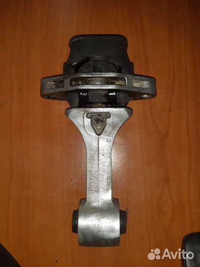 Задняя подушка двигателя kia,hyundai 21950 A5100