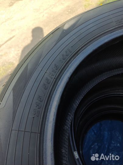 Yokohama BluEarth AE50 235/55 R18