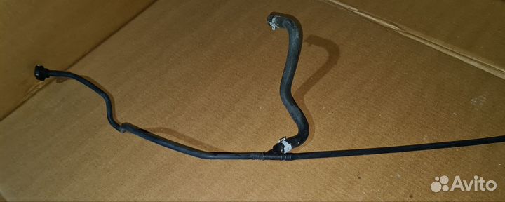 Трубка расширительного бачка Mercedes W447 OM651