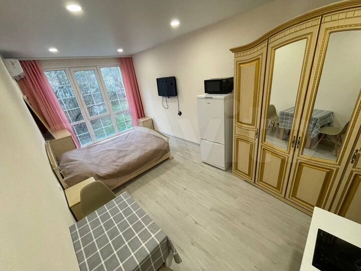 Квартира-студия, 24,4 м², 2/3 эт.