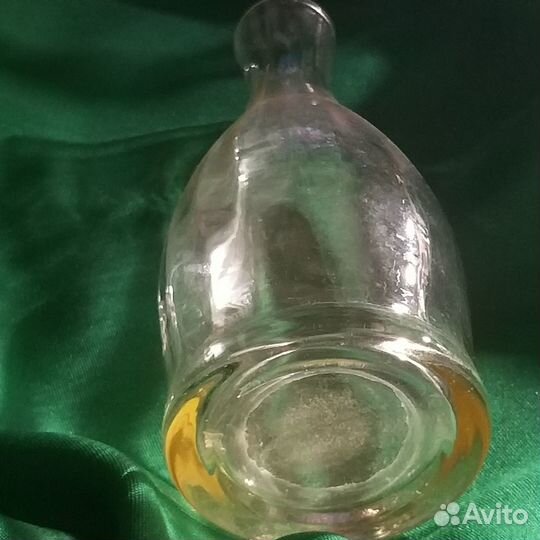 Имперский до 1917 года, зелёный графин