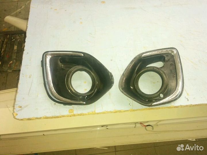 Рамка противотуманной фары хром ASX рестайлинг