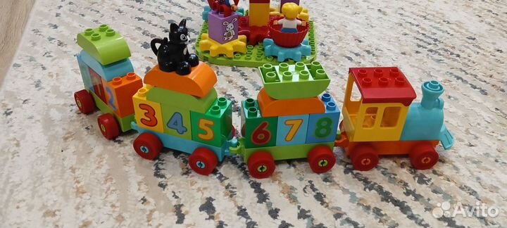 Lego duplo поезд