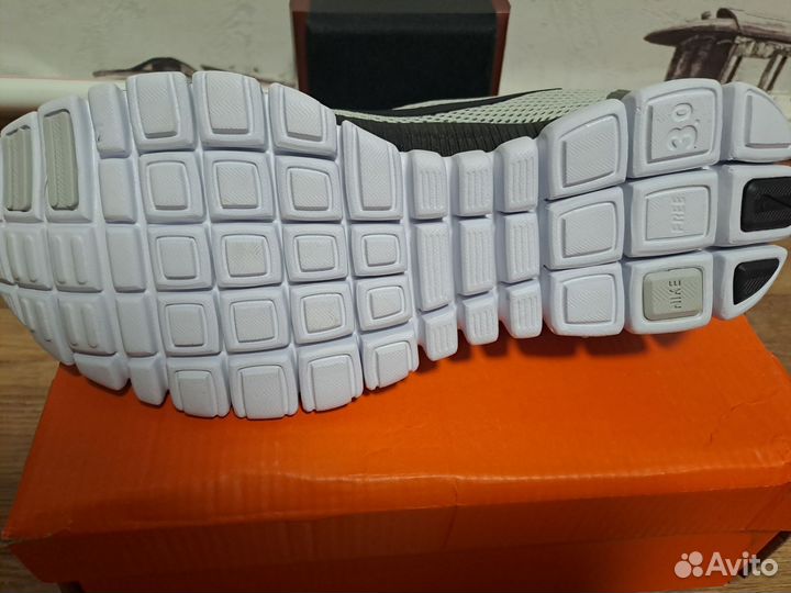 Кроссовки мужские nike