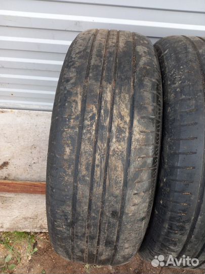 Yokohama BluEarth AE50 215/65 R17 99V