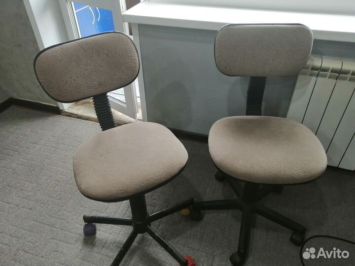 Компьютерный стул