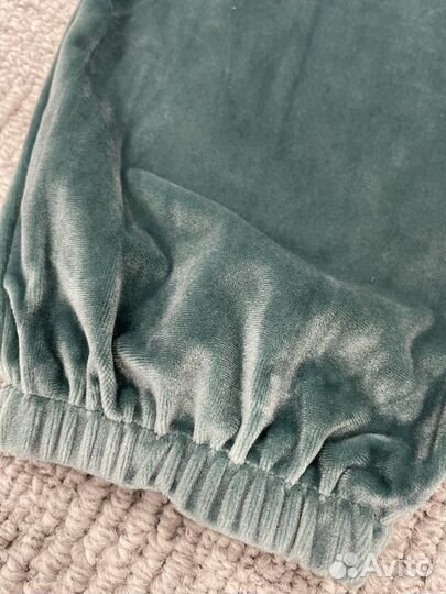 Спортивный костюм женский