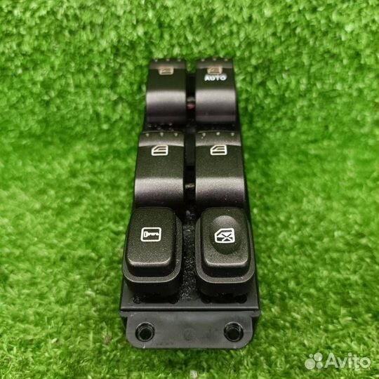 Блок управления стеклоподъемниками SsangYong 2