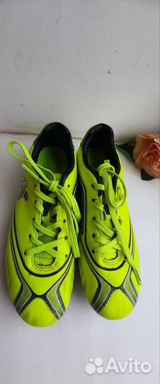 Детские футбольные бутсы кипста 31 размер