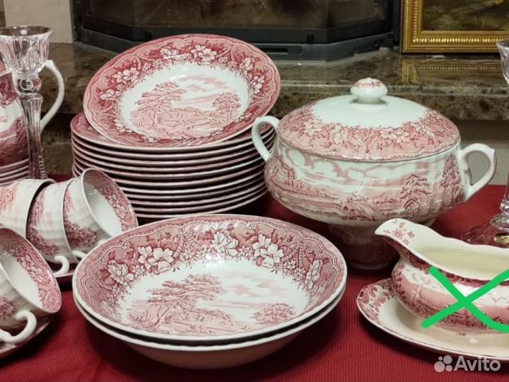 Фарфоровый террин Old Castle, Barratts, Англия