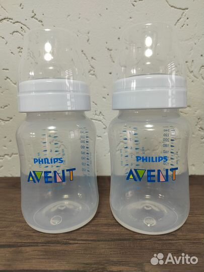 Бутылочки для кормления avent