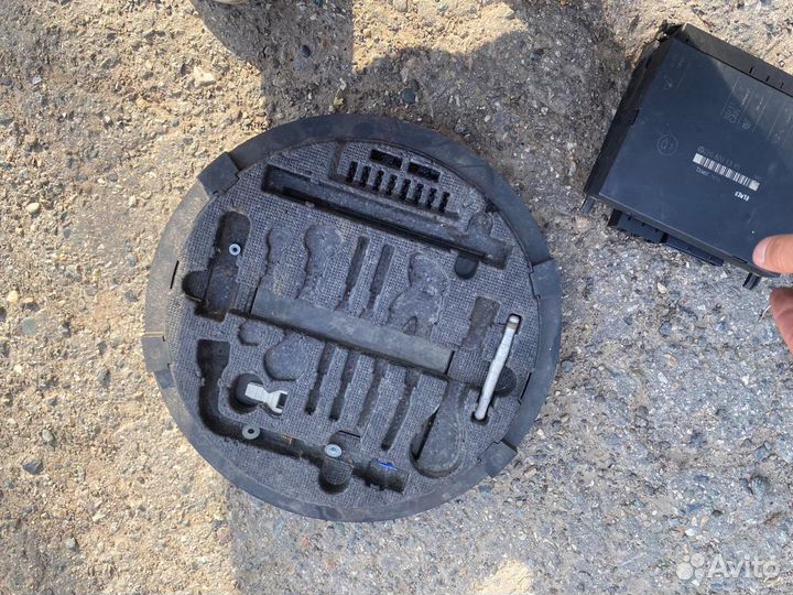 Органайзер Mercedes S-class W220