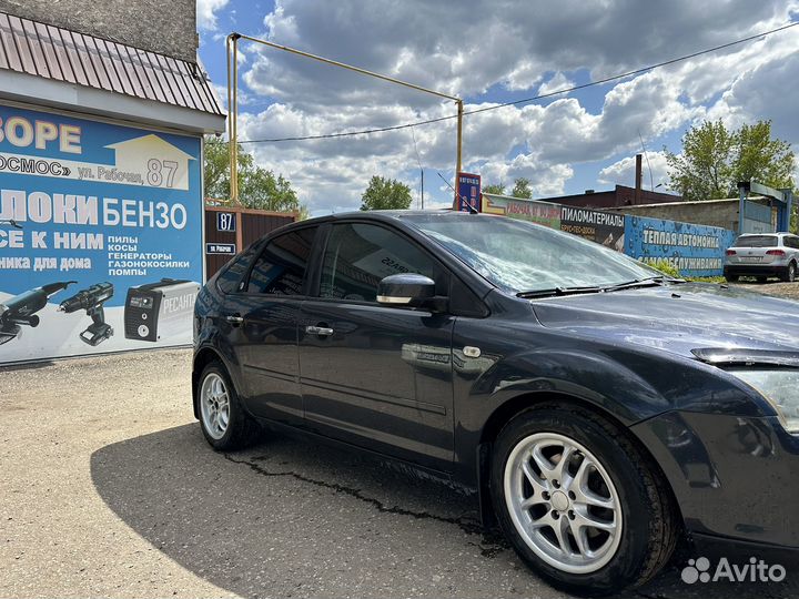 Ford Focus 1.6 МТ, 2008, 155 000 км
