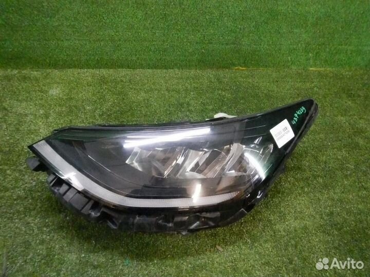 Фара левая Hyundai Sonata
