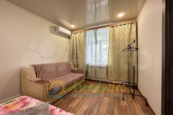 2-к. квартира, 42 м², 1/2 эт.